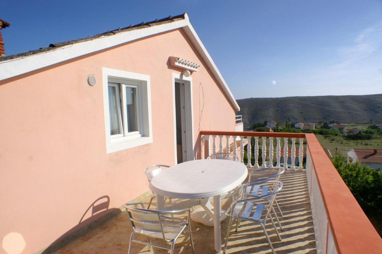 Family Friendly Seaside Apartments Vlasici, Pag - 4319 Esterno foto