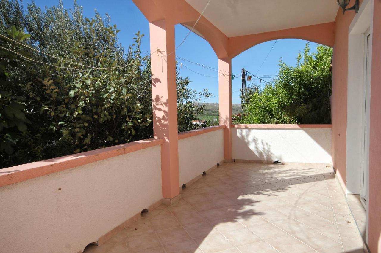 Family Friendly Seaside Apartments Vlasici, Pag - 4319 Esterno foto